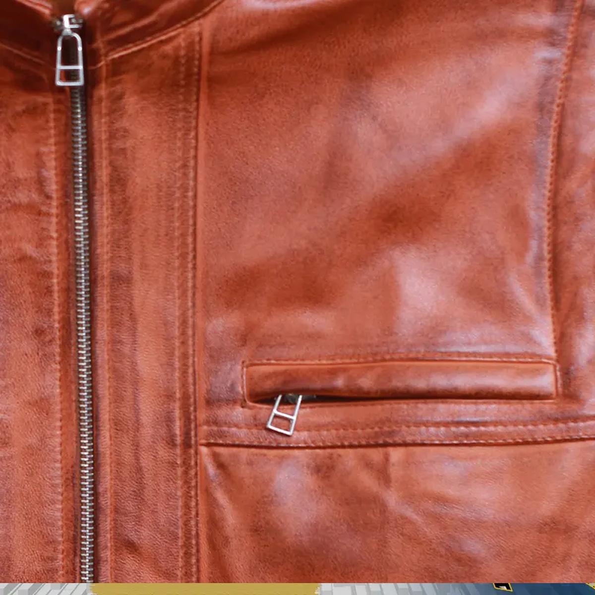 Gilet in pelle marrone da motociclista rocker da uomo alla moda