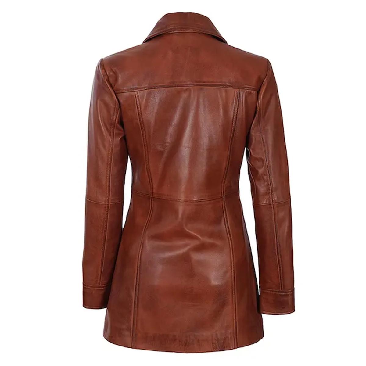 Soprabito in pelle cerata color cognac