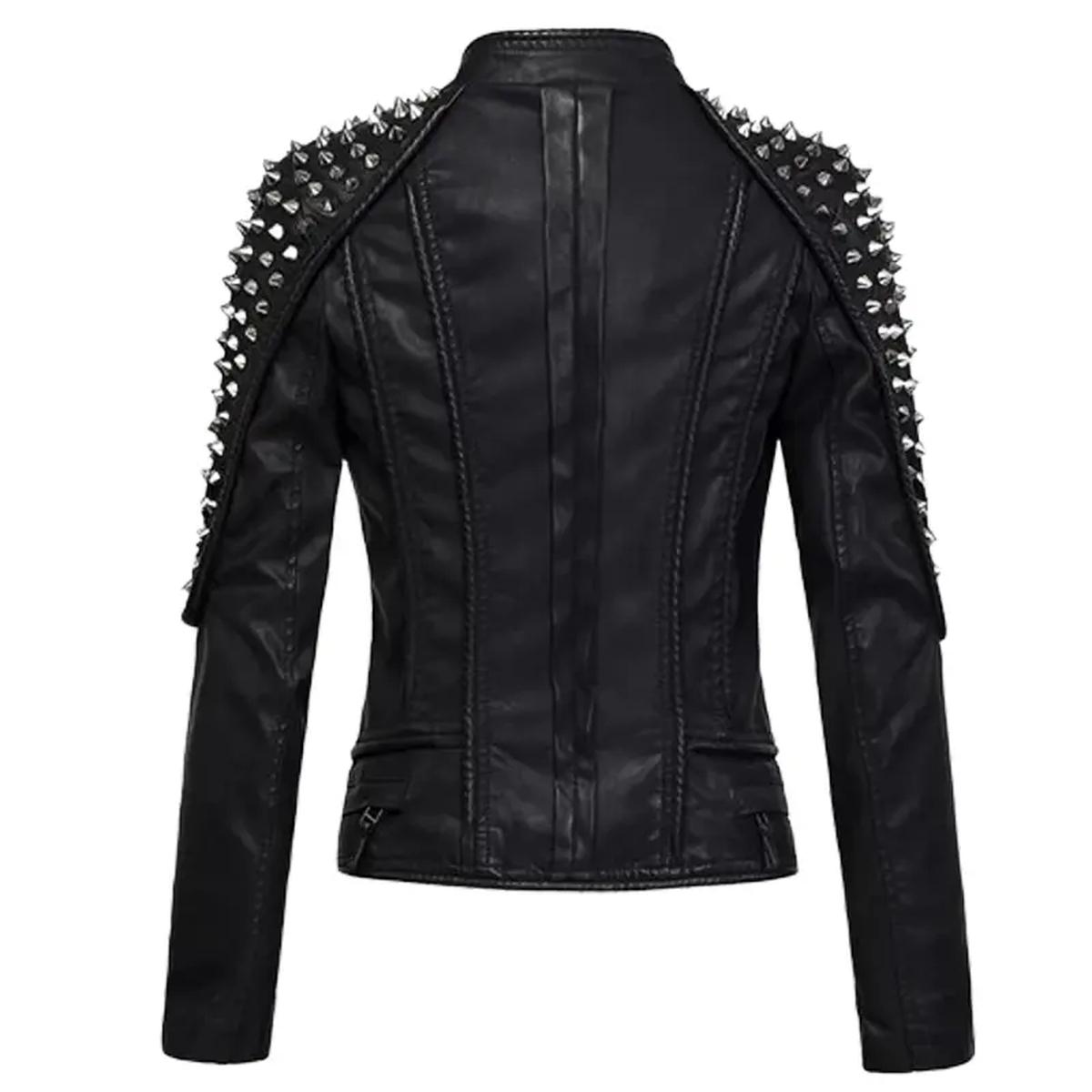 Giacca in pelle borchiata in stile punk da donna