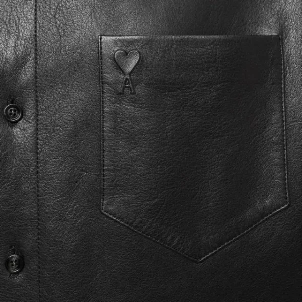 Camicia nera in pelle squadrata da uomo