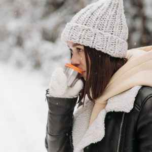 ¿Abrigan las Chaquetas de Cuero? Guía para el Invierno
